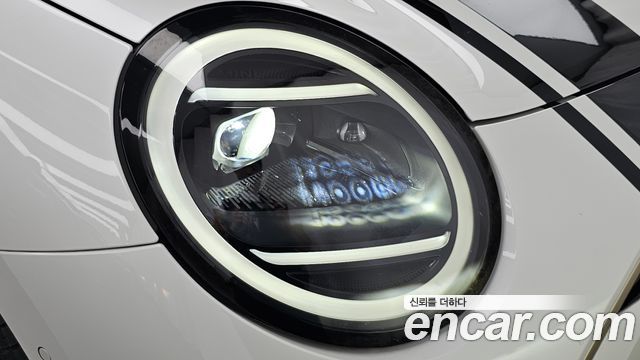 Mini Cooper 2024 — photo 8