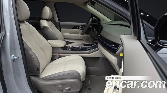 Kia Canival 2025 — photo 11