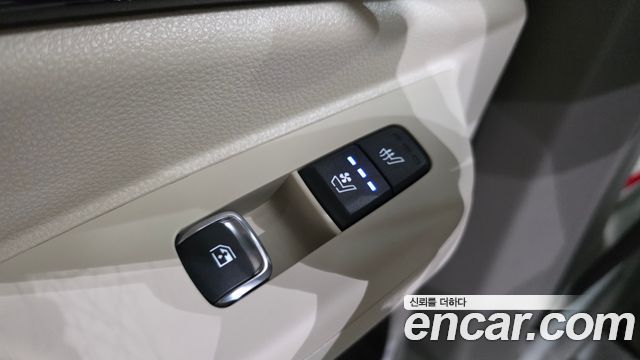 Kia Canival 2025 — photo 19