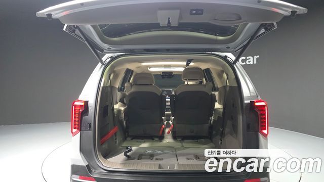 Kia Canival 2025 — photo 20