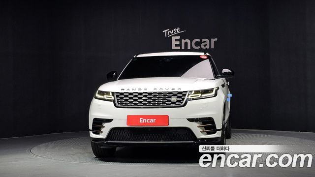 Land Rover Range Rover Velar 2019 — photo 3