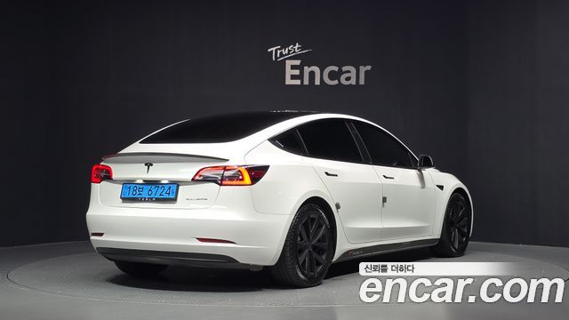 Tesla Model 3 2021 — photo 2