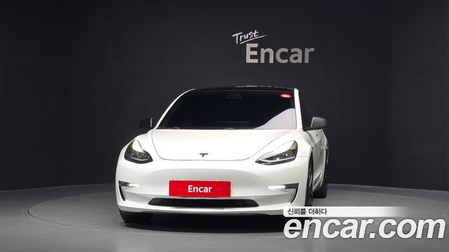 Tesla Model 3 2021 — photo 3