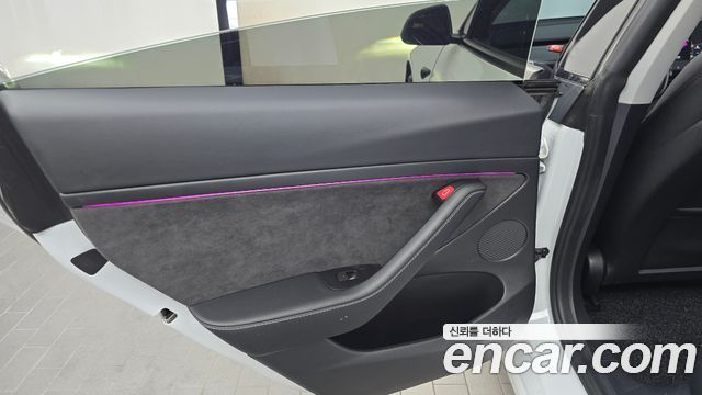Tesla Model 3 2021 — photo 15