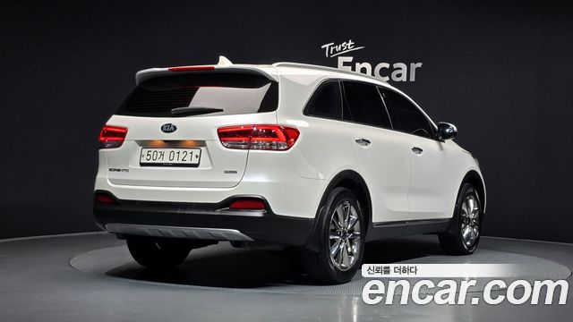 Kia Sorento 2016 — photo 2