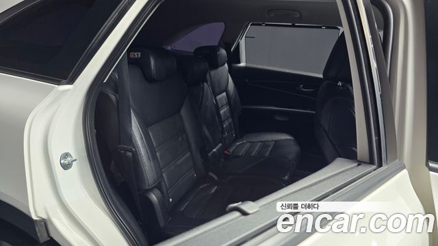 Kia Sorento 2016 — photo 16