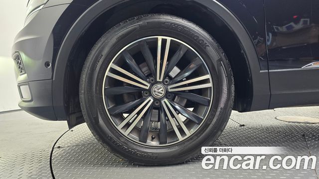 Volkswagen Tiguan 2020 — photo 5