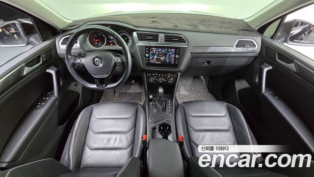Volkswagen Tiguan 2020 — photo 7