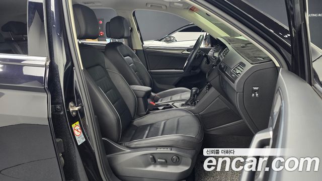 Volkswagen Tiguan 2020 — photo 10