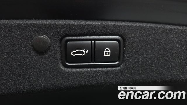 Hyundai Grandeur 2022 — photo 24