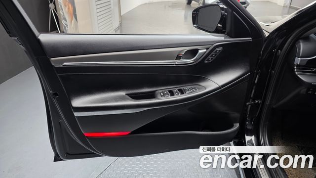 Hyundai Grandeur 2022 — photo 14