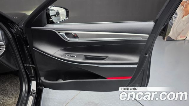 Hyundai Grandeur 2022 — photo 15