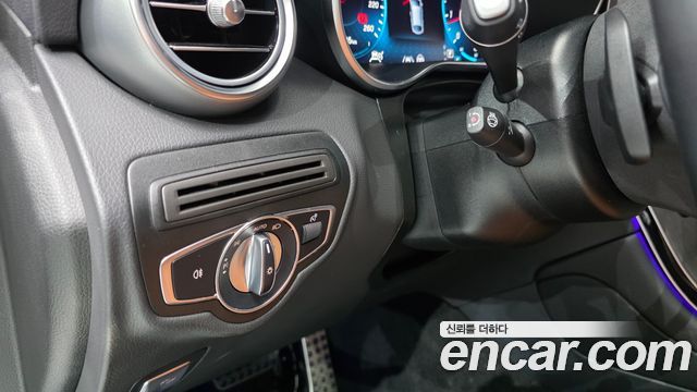 Mercedes-Benz GLC-Class 2022 — photo 26