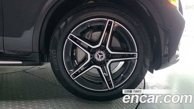 Mercedes-Benz GLC-Class 2022 — photo 7