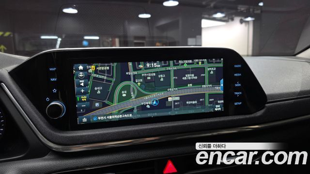 Hyundai Sonata 2020 — photo 31