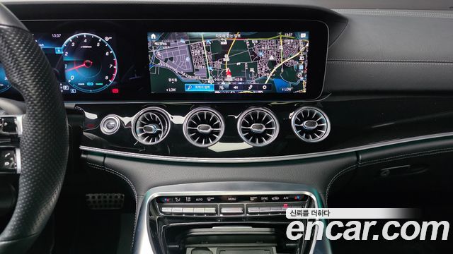 Mercedes-Benz AMG GT 2022 — photo 19