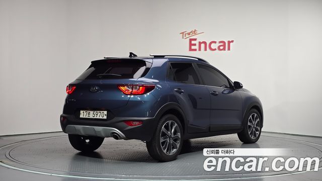 Kia Stonic 2019 — photo 2