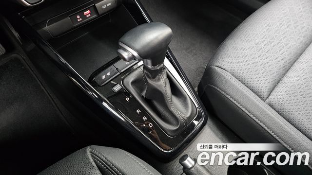 Kia Stonic 2019 — photo 12