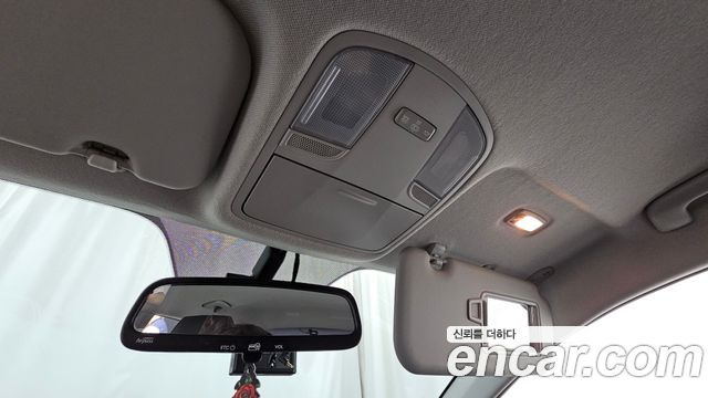 Kia Stonic 2019 — photo 24