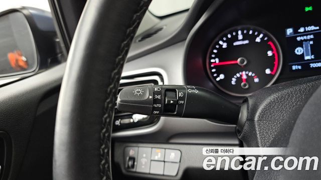 Kia Stonic 2019 — photo 25