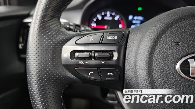 Kia Stonic 2019 — photo 28