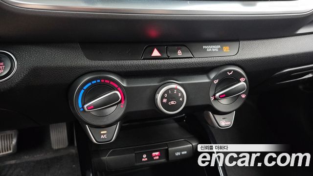 Kia Stonic 2019 — photo 31
