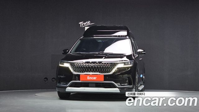 Kia Canival 2021 — photo 3
