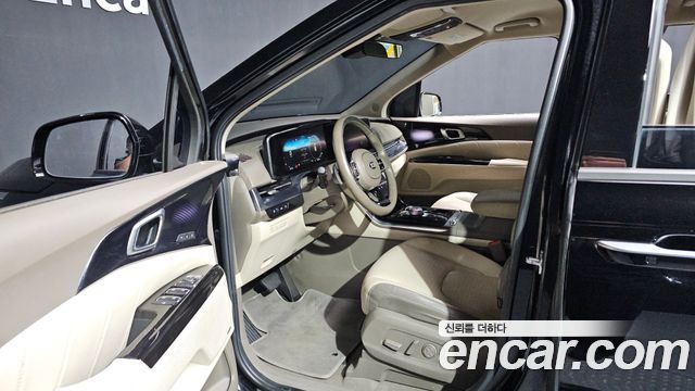 Kia Canival 2021 — photo 10