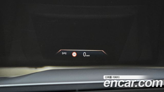 BMW 5-Series 2024 — photo 14