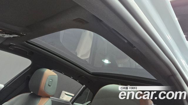BMW 5-Series 2024 — photo 19