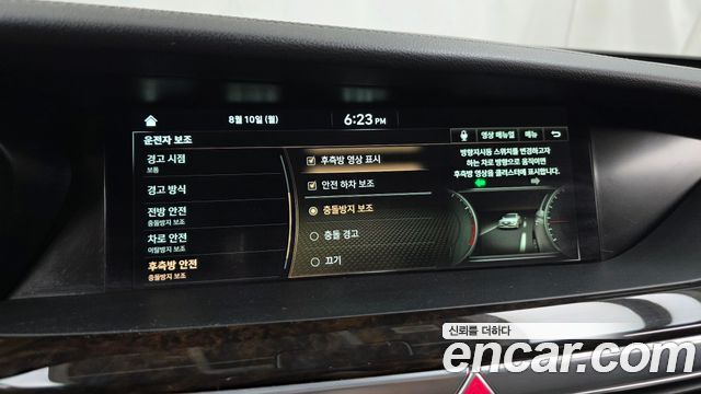 Genesis G90 2019 — photo 16