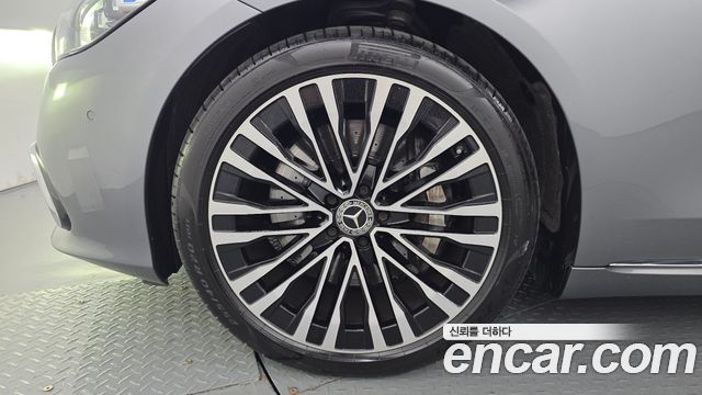 Mercedes-Benz S-Class 2021 — photo 5