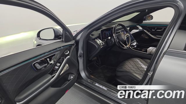 Mercedes-Benz S-Class 2021 — photo 13