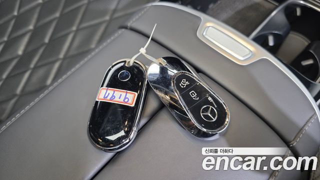 Mercedes-Benz S-Class 2021 — photo 22