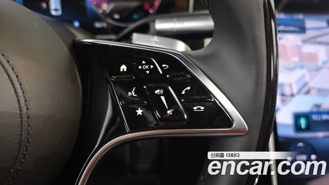 Mercedes-Benz S-Class 2021 — photo 23