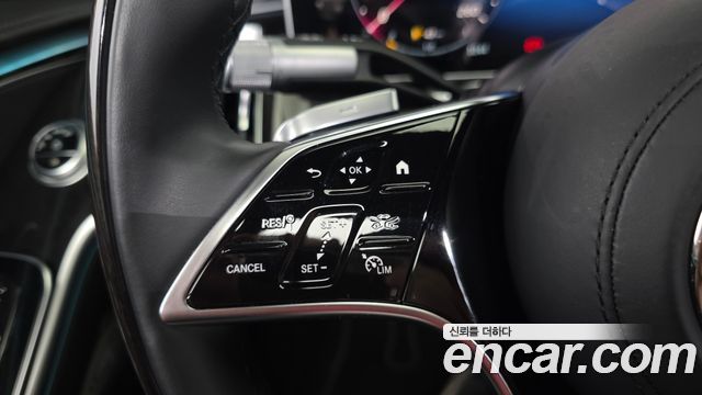 Mercedes-Benz S-Class 2021 — photo 24