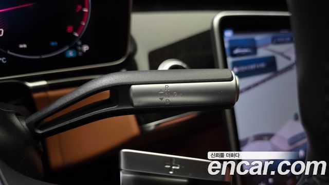 Mercedes-Benz S-Class 2021 — photo 12