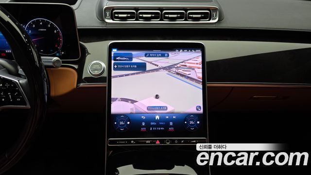 Mercedes-Benz S-Class 2021 — photo 18