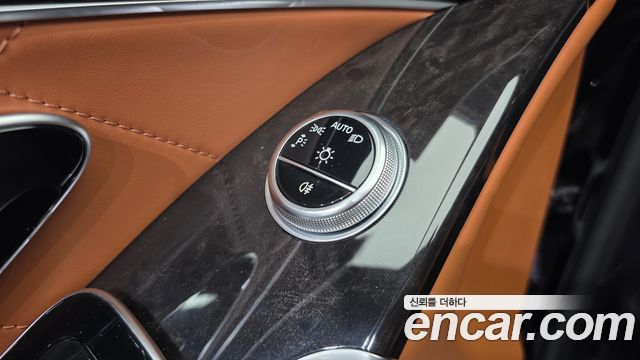 Mercedes-Benz S-Class 2021 — photo 26