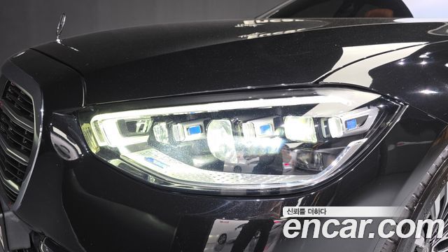 Mercedes-Benz S-Class 2021 — photo 8