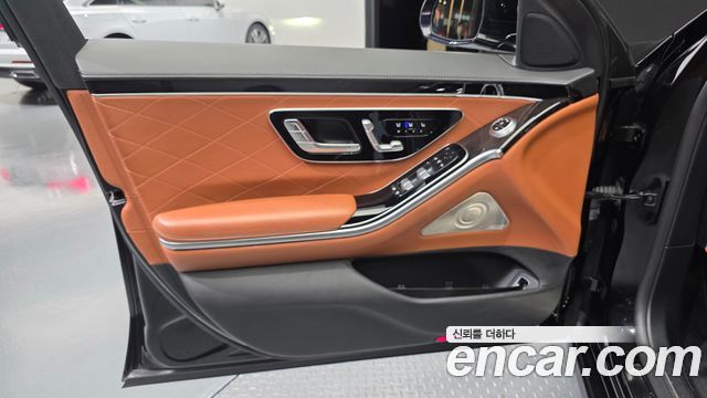 Mercedes-Benz S-Class 2021 — photo 14