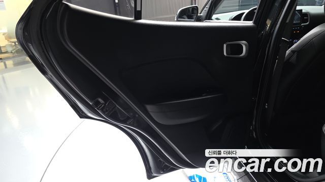 Hyundai Venue 2022 — photo 15