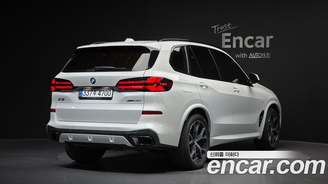 BMW X5 2026 — photo 2