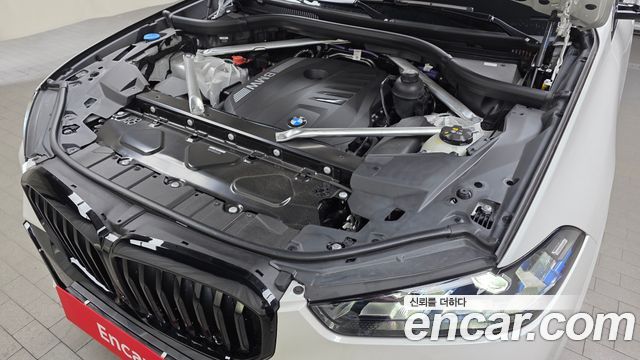 BMW X5 2026 — photo 6