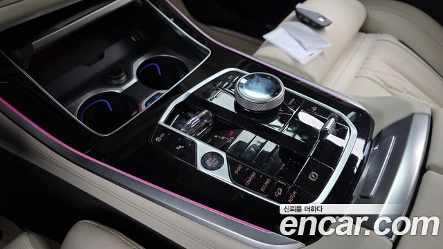 BMW X5 2026 — photo 12