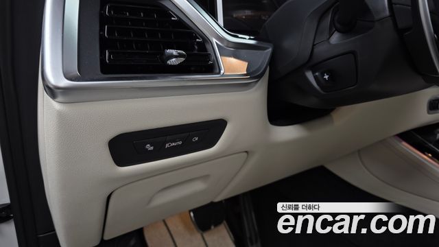 BMW X5 2026 — photo 26