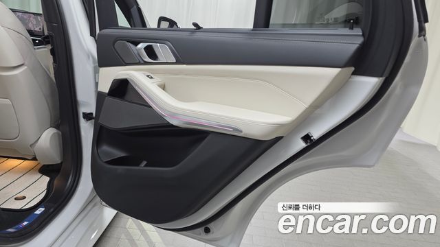 BMW X5 2026 — photo 15