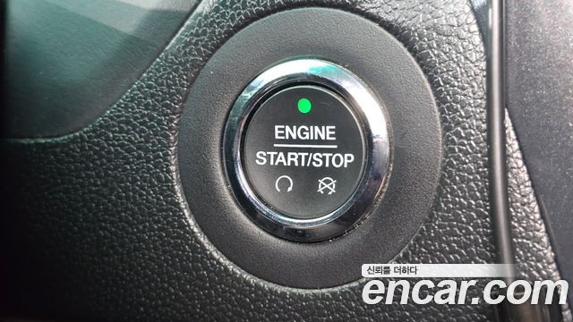 Ford Explorer 2017 — photo 19