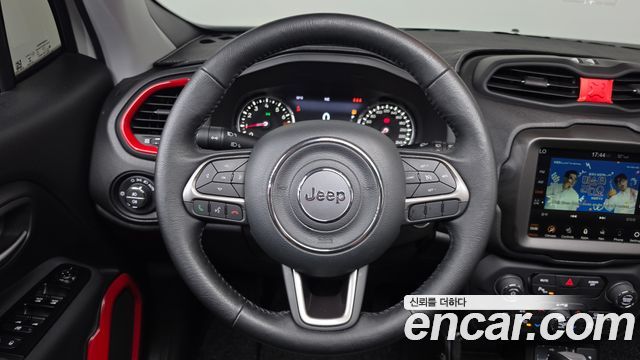 Jeep Renegade 2020 — photo 19