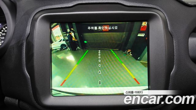 Jeep Renegade 2020 — photo 20